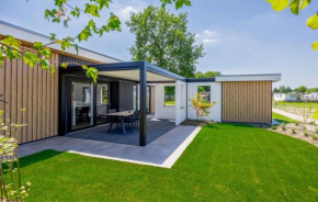 Stunning Home In Voorthuizen With Jacuzzi